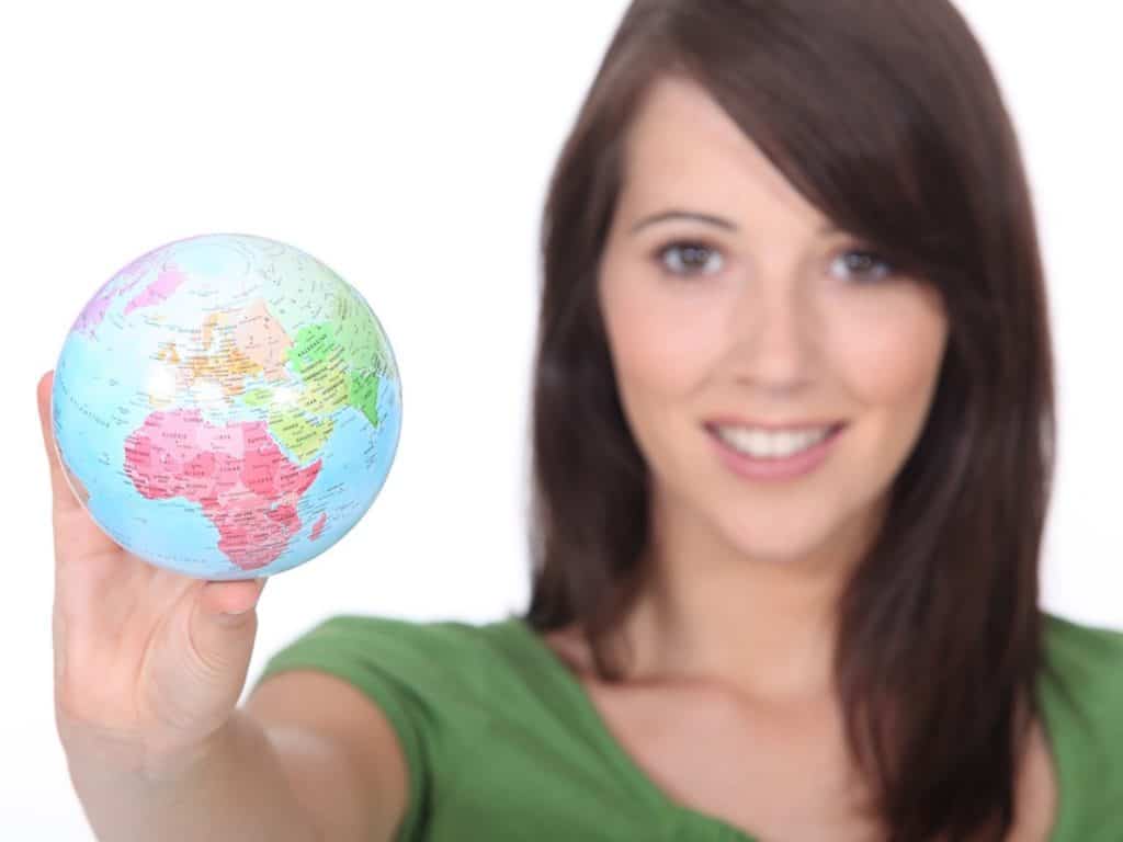 questions-expats-need-to-ask-before-moving-overseas